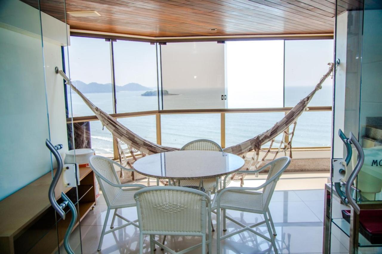 Apto Frente Mar Bal Camboriu Pe Na Areia Churrasqueira Carvao Na Sacada Fantastica E Encantadora Vista Mar * Balneario Camboriu